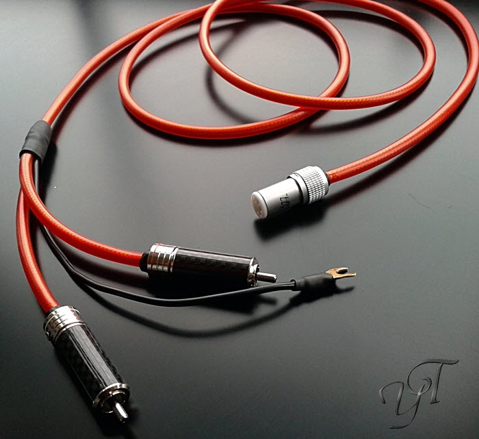 Coppercord Plus tonearm cable by Yannis Tome
